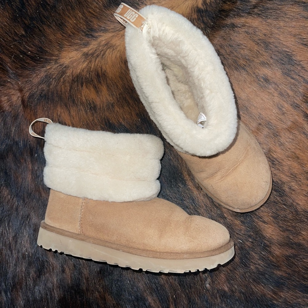 Ugg mini fluff quilted boots chestnut